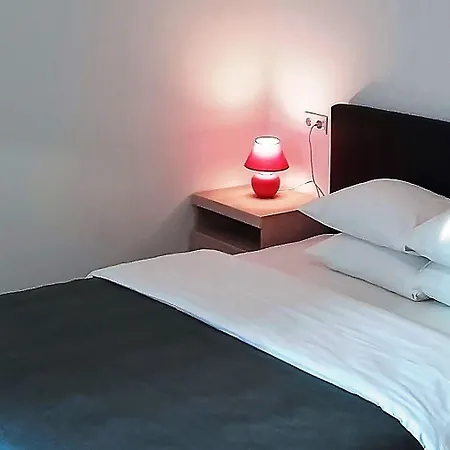 Papa 3* Riga