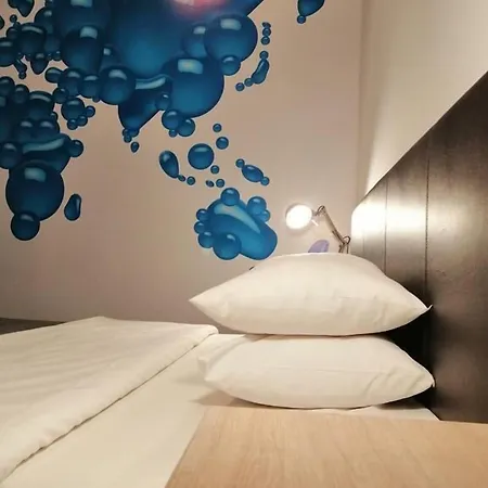 Hotel Papa 3*