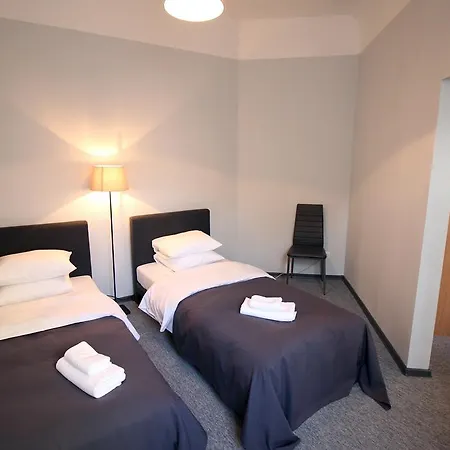 Papa Hotel