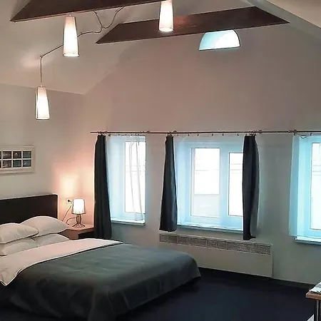 Papa Hotel