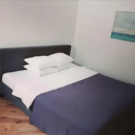 Papa 3* Riga
